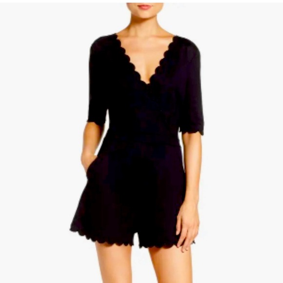 French Connection Beau Scalloped Black Romper - Picture 1 of 5